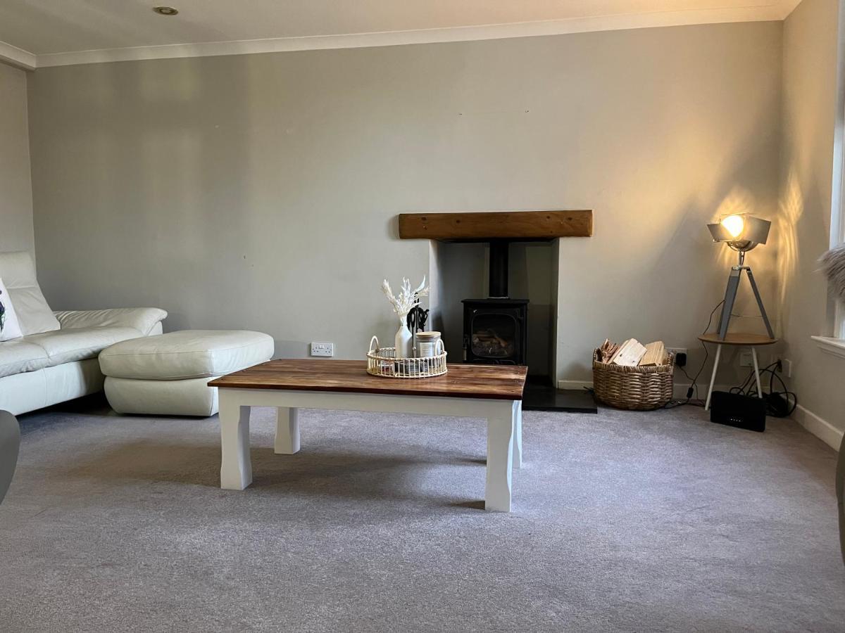 Pretty Ground Cottage In Comrie Extérieur photo