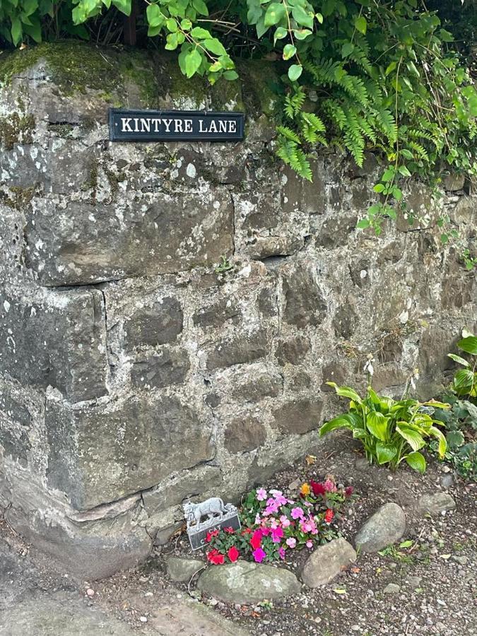 Pretty Ground Cottage In Comrie Extérieur photo