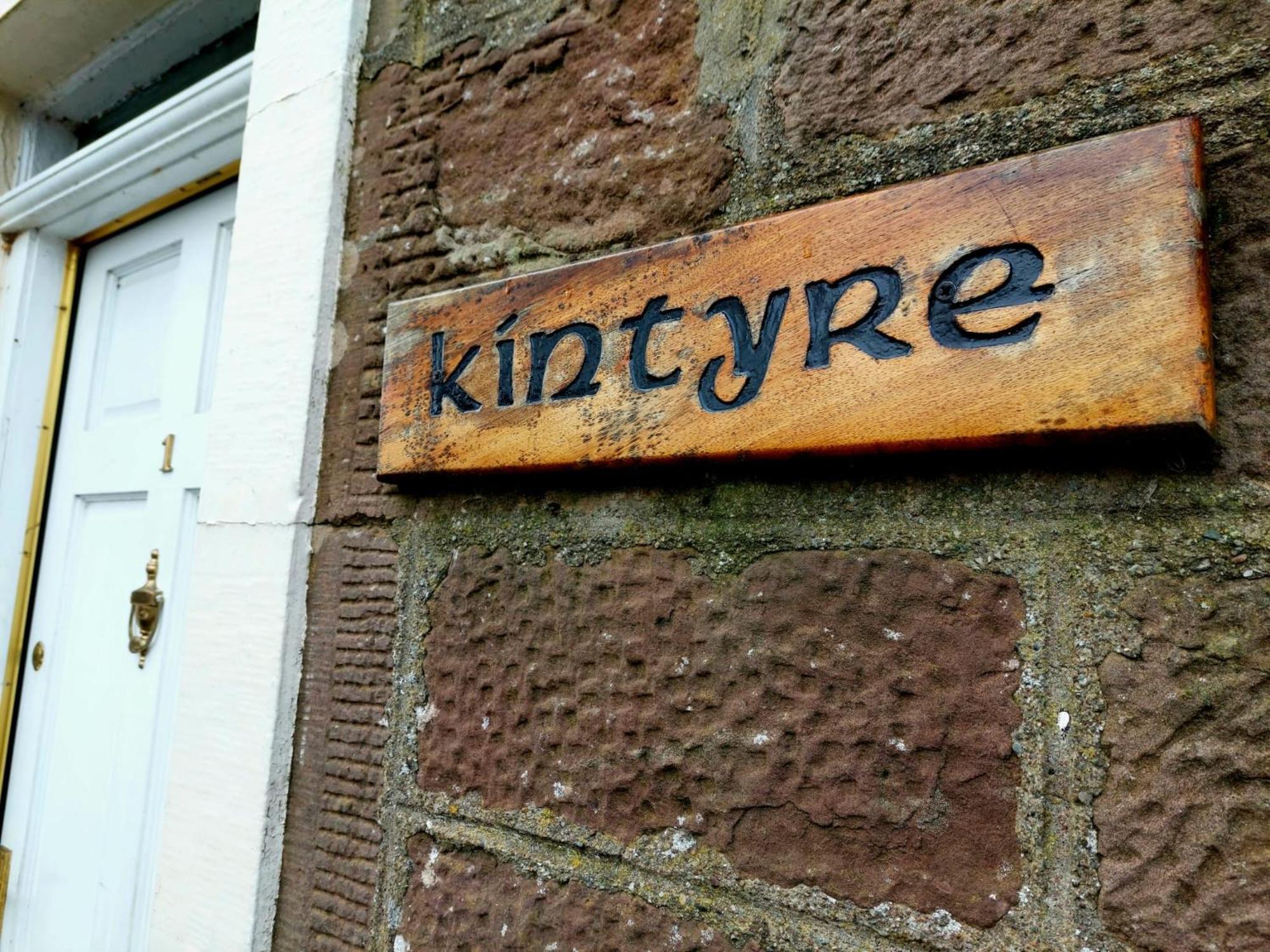 Pretty Ground Cottage In Comrie Extérieur photo